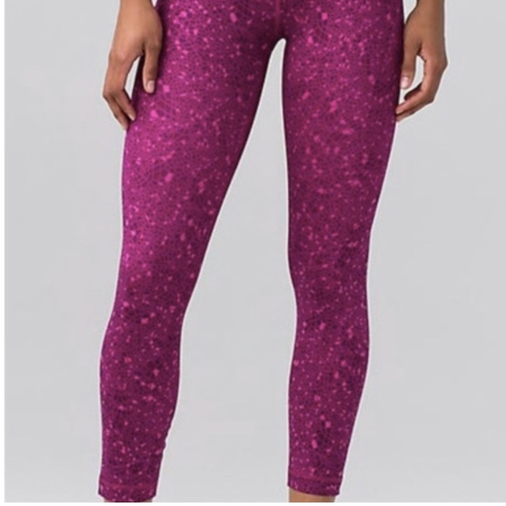 Lululemon size 6